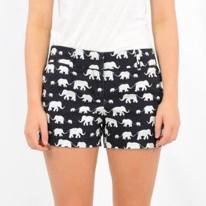 Ann Taylor Loft women’s The Riviera short, navy with white elephants, sz 00, GUC